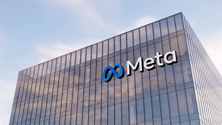 Meta logo and legal gavel representation for AI layoff lawsuit.