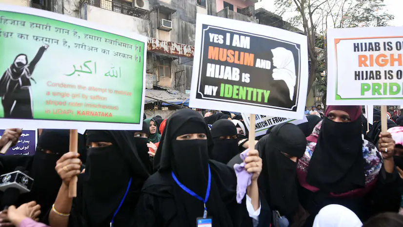അലഹബാദ് ഹൈക്കോടതി മന്ദിരം - ഹിജാബ് കേസ് വിധി