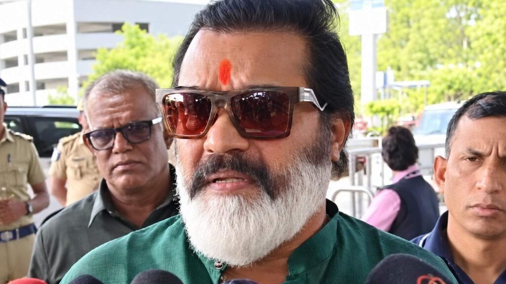 സുരേഷ് ഗോപി വൈദ്യുതി പ്രതിസന്ധി മാധ്യമസമ്മേളനം